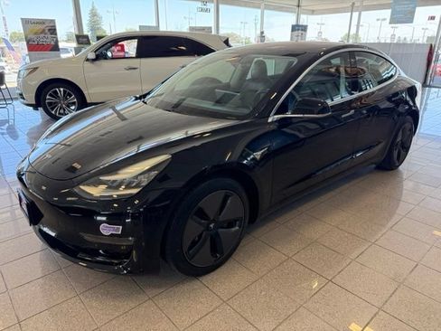 Used 2018 Tesla Model 3 Mid Range RWD image 6