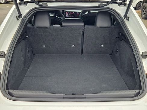 New 2026 Dodge Charger R/T AWD/4WD image 10