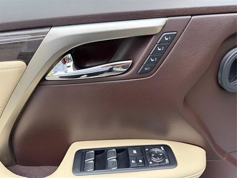 Used 2017 Lexus RX 450h AWD image 20