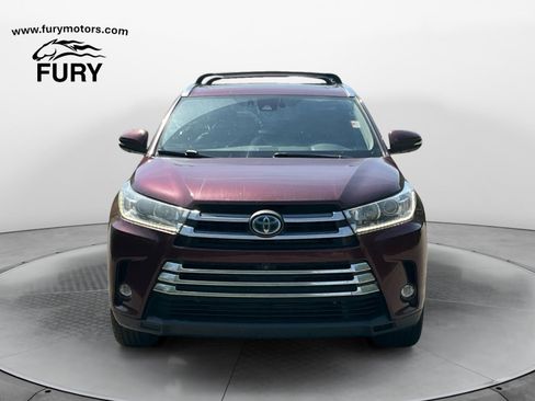 Used 2019 Toyota Highlander Limited Platinum AWD/4WD image 8