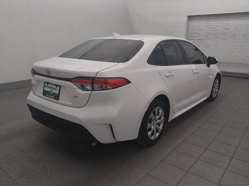 Used 2024 Toyota Corolla LE FWD image 9