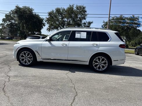 Used 2025 BMW X7 xDrive40i w/ Premium Package AWD/4WD image 7