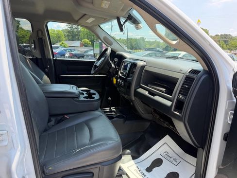 Used 2016 RAM 5500 Tradesman AWD/4WD image 17