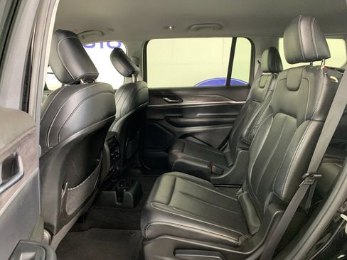 Used 2023 Jeep Grand Cherokee L Limited RWD image 32
