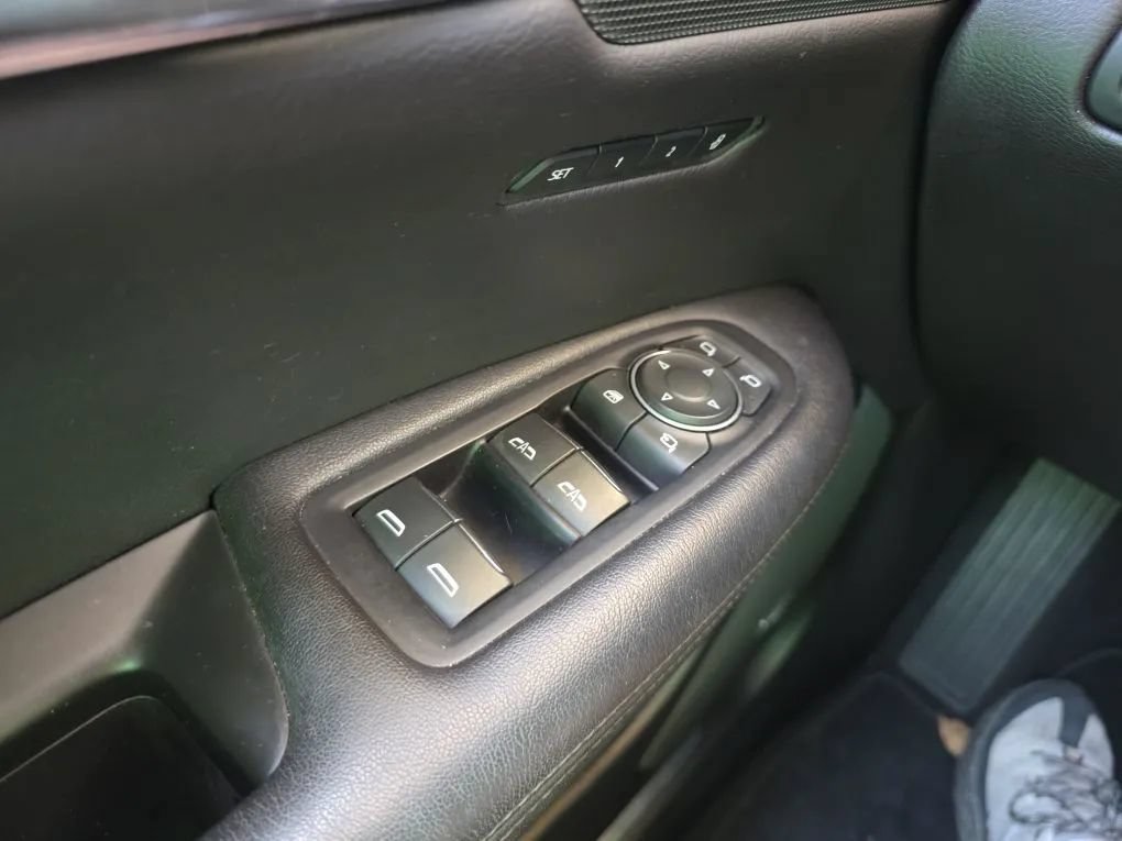 Used 2019 Cadillac XT5 Premium Luxury FWD image 24