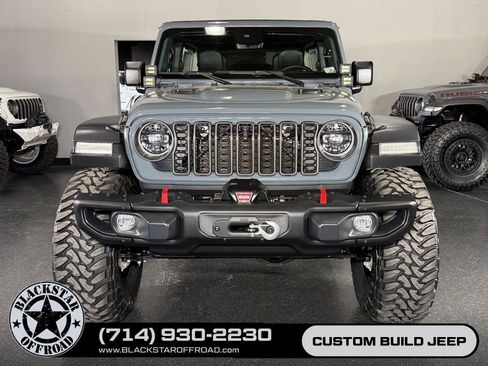 Used 2024 Jeep Wrangler Unlimited Rubicon w/ Capability Package AWD/4WD image 10