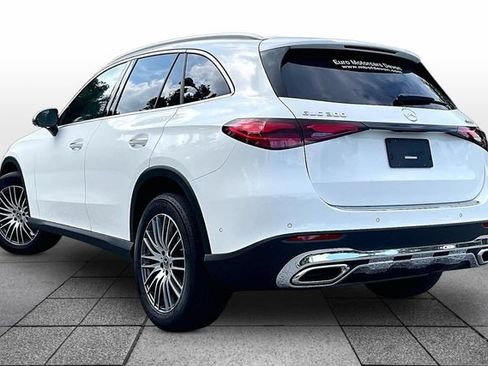 Certified 2026 Mercedes-Benz GLC 300 4MATIC image 4