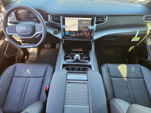 New 2026 Jeep Grand Wagoneer Limited image 14