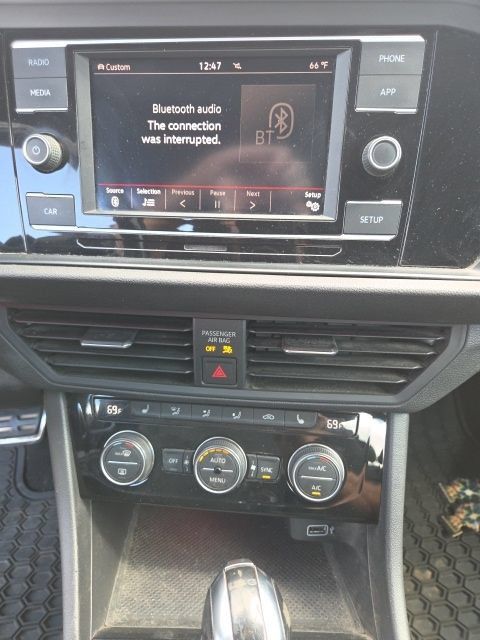Used 2019 Volkswagen Jetta GLI FWD image 7
