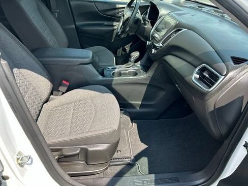Used 2023 Chevrolet Equinox LT FWD image 46