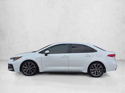Used 2021 Toyota Corolla SE FWD image 8