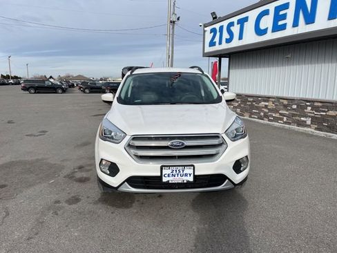 Used 2018 Ford Escape SEL AWD/4WD image 2