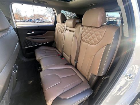 Used 2023 Hyundai Santa Fe Limited image 31