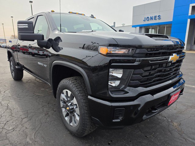 New 2026 Chevrolet Silverado 2500 Custom w/ Custom Value Package AWD/4WD image 7