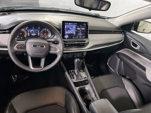 Used 2022 Jeep Compass Latitude image 20