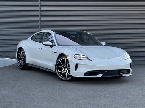 New 2026 Porsche Taycan image 7