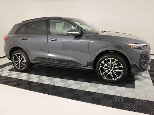 New 2026 Audi Q5 Premium Plus AWD/4WD image 6