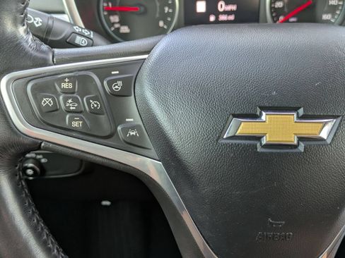 Used 2022 Chevrolet Equinox LT FWD image 13