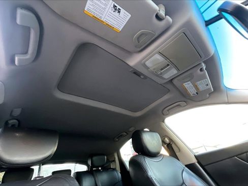 Used 2015 INFINITI QX70 AWD w/ Premium Package image 22