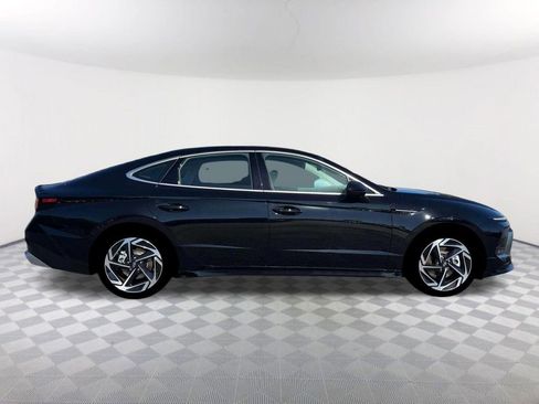 New 2026 Hyundai Sonata SEL image 9