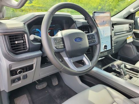 New 2025 Ford F150 Lightning Flash image 8