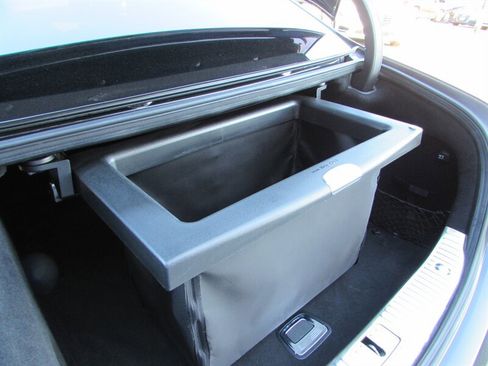 Used 2018 Mercedes-Benz S 560 4MATIC Sedan image 39