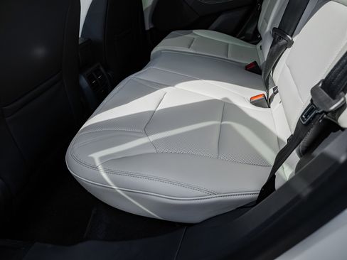 New 2025 Ford Mustang Mach-E Premium image 35