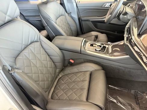 Used 2026 BMW X5 M60i w/ Climate Comfort Package AWD/4WD image 9