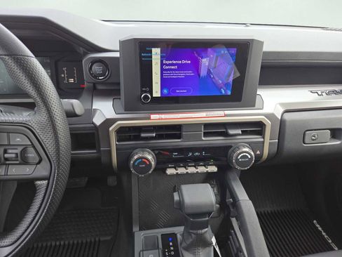 New 2025 Toyota Tacoma SR5 image 7