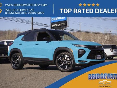 Used 2022 Chevrolet TrailBlazer RS w/ Technology Package FWD image 1