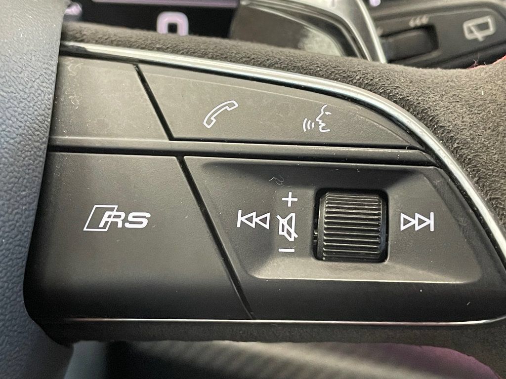 Used 2023 Audi RS Q8 w/ Black Optic Package AWD/4WD image 32