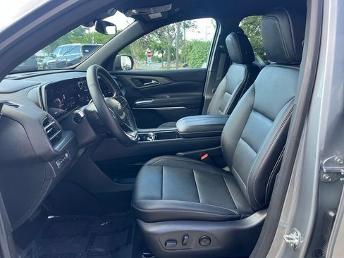 Used 2026 Chevrolet Traverse LT AWD/4WD image 22