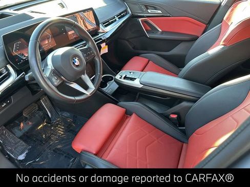 Certified 2025 BMW X2 xDrive28i image 2