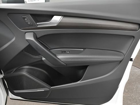 Used 2024 Audi Q5 2.0T Premium Plus image 37