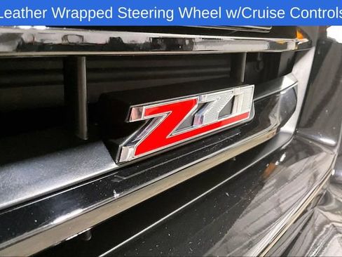 Used 2018 Chevrolet Silverado 1500 LT w/ LT Convenience Package image 22