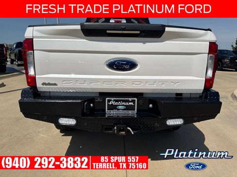 Used 2018 Ford F350 Lariat w/ Lariat Ultimate Package AWD/4WD image 4