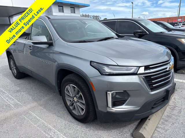 Used 2023 Chevrolet Traverse LT AWD/4WD image 1