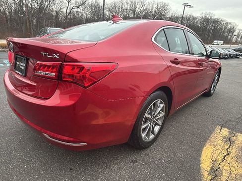 Used 2020 Acura TLX image 9