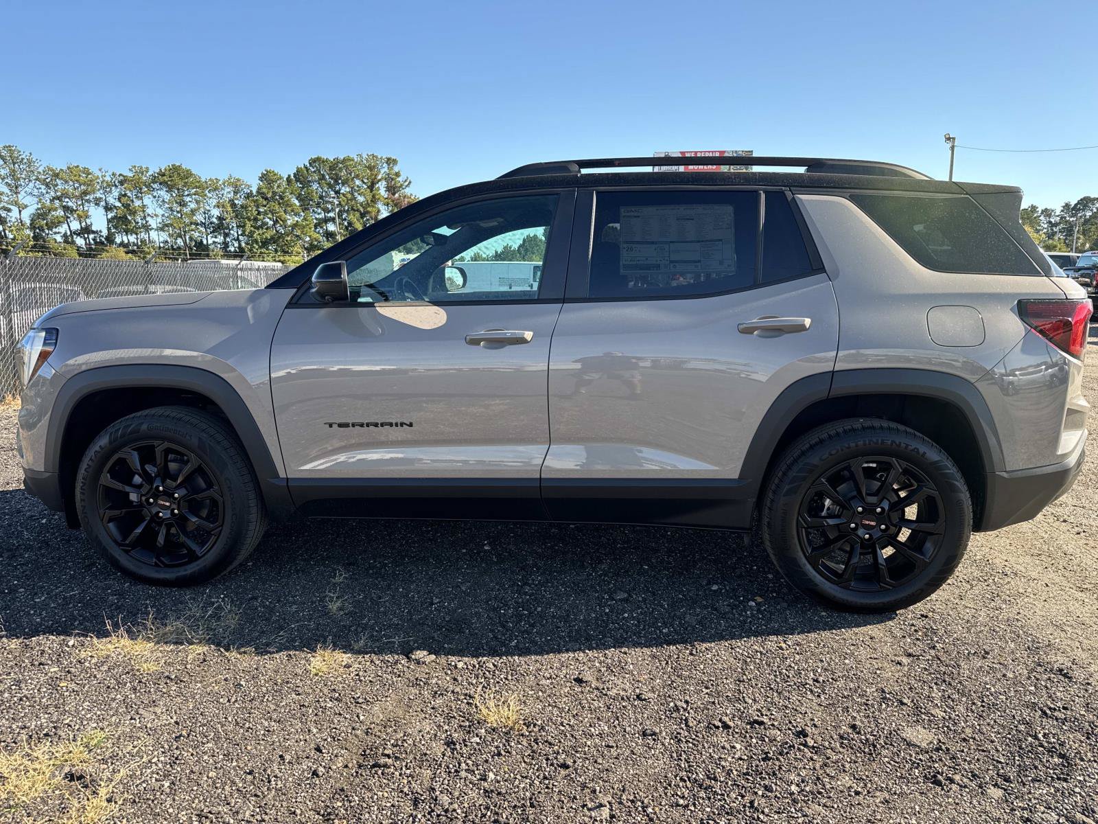 New 2027 GMC Terrain Elevation FWD image 6