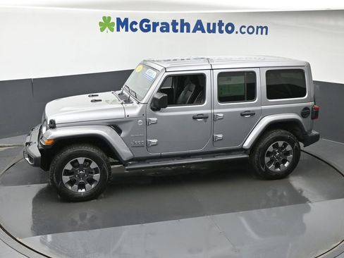 Used 2018 Jeep Wrangler Unlimited Sahara AWD/4WD image 21