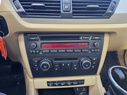 Used 2015 BMW X1 xDrive28i image 22