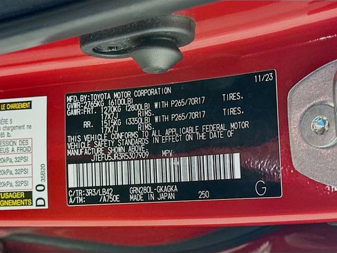 Certified 2024 Toyota 4Runner SR5 Premium w/ Moonroof Package RWD image 33
