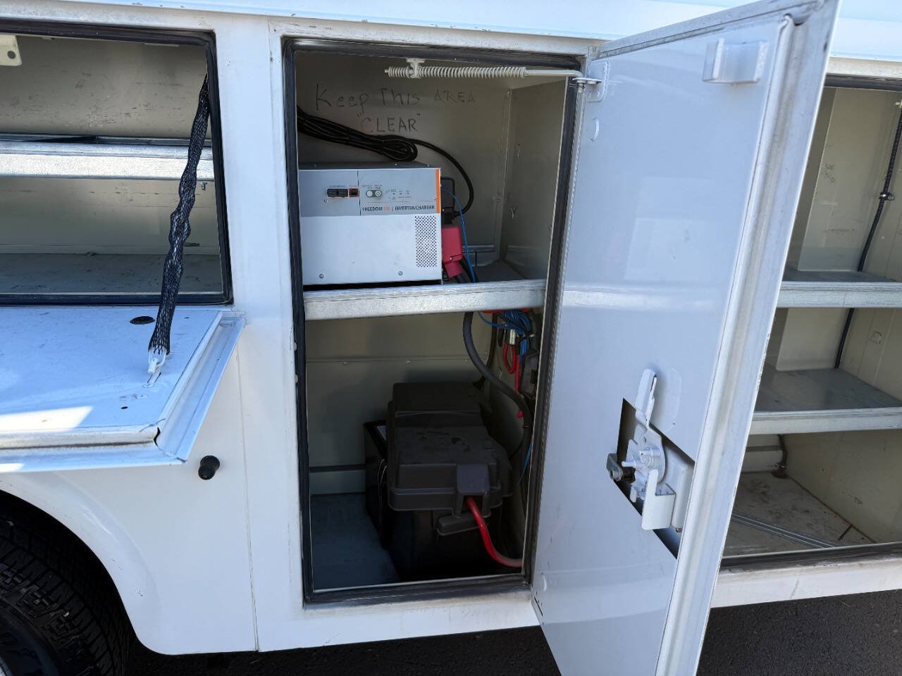 Used 2013 Ford E-350 and Econoline 350 Super Duty RWD image 25
