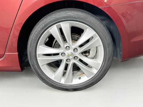Used 2015 Chevrolet Cruze LTZ w/ Sun, Sound and Sport Package FWD image 11