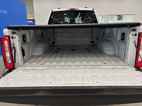 Certified 2023 Ford F250 XLT image 9