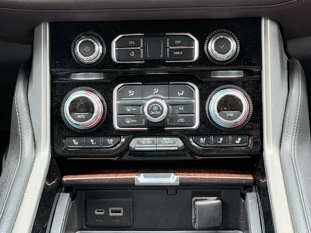 Used 2021 GMC Yukon Denali RWD image 19