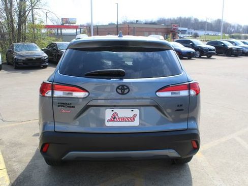 Used 2022 Toyota Corolla Cross LE w/ Black Badges Package (TMS) image 4