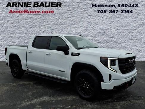 Used 2022 GMC Sierra 1500 Elevation w/ X31 Off-Road Package image 1