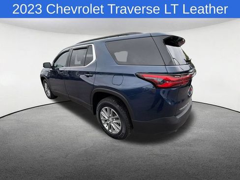 Used 2023 Chevrolet Traverse LT AWD/4WD image 14