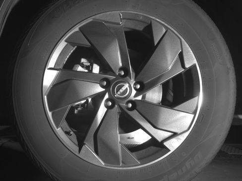 Used 2025 Nissan Rogue SV AWD/4WD image 12
